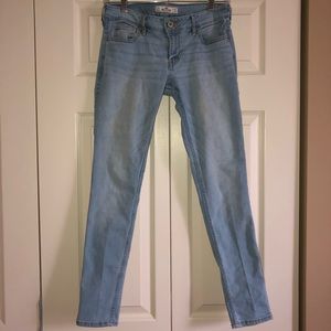 🌊Hollister Skinny Jeans🌊